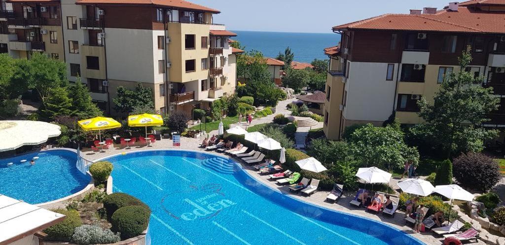 Apartello Modern Apartment - Garden Of Eden Sveti Vlas Extérieur photo